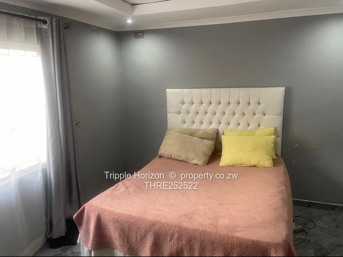 Mufakose 3-Bed Home — Electric Gate, Tiled & Fitted Kitchen (Sole Mandate)