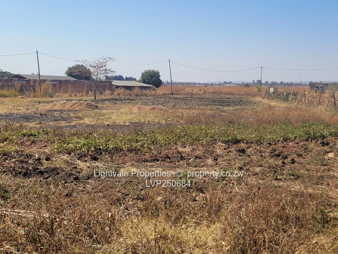 Sunlit 4,814m² Stand in Knowe – Tarred Roads & Water (Sole Mandate)