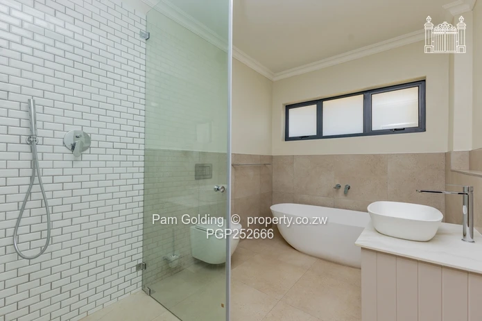 Outstanding Brand New Townhouse