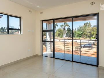 7 Unit Townhouse Complex