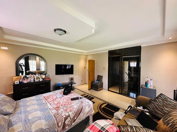 4 Bedroom Townhouse Complex
