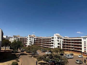 Eastview Garden Flat To Let