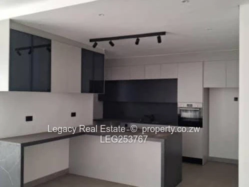 Prestigious 4-Bedroom Home To Let – Borrowdale West,Premium Living, Exceptional Location – Pokugara