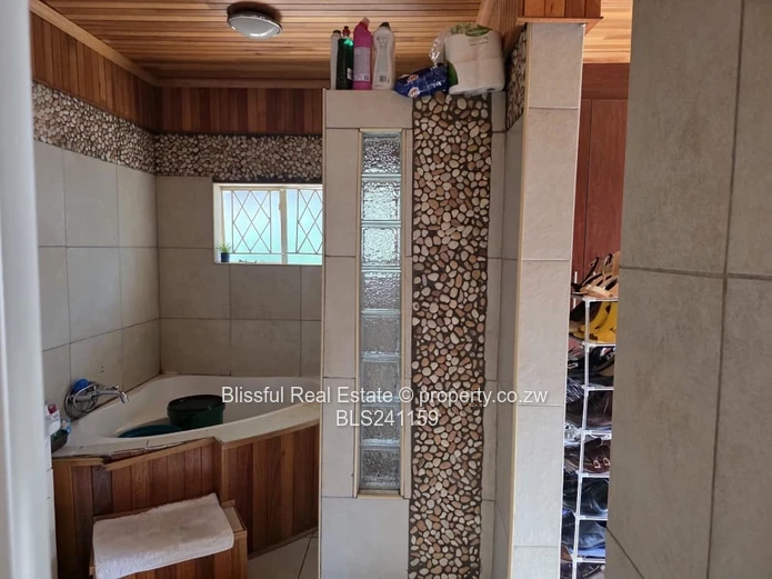 Mutare house for sale