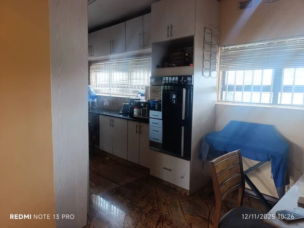 3 Bedroom Garden Flat