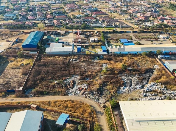 Commercial & Industrial Land
