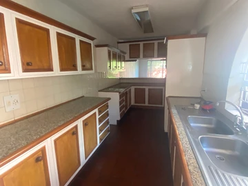 3 Bedroom Garden Flat