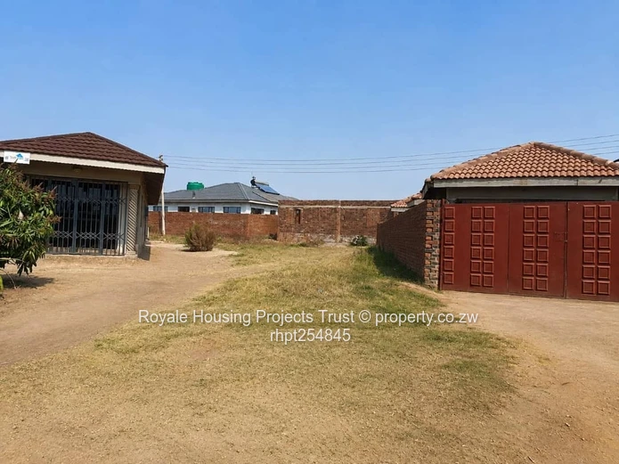 USD 87.88/sqm Residential Stands For Sale in Glenview Extension  (Sole Mandate)