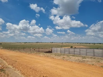 Farm & Agricultural Land