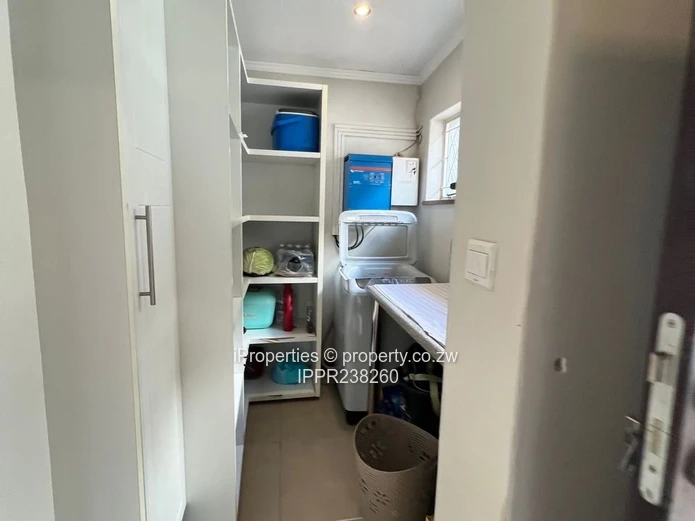 Spacious Family Home with Modern Finishes and a Cottage. (Sole Mandate)