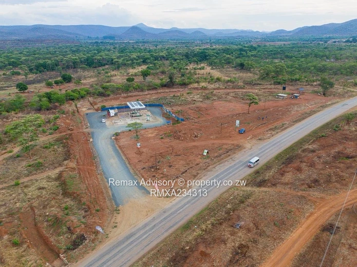 Prime Commercial Stands For Sale In Shamva