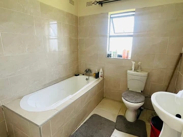 3 Bedroom Garden Flat