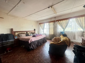 Farm & Agricultural Land