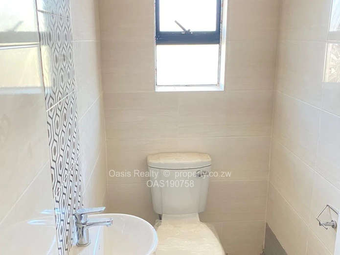 Newly built 3 bed house for rent in Rainham Park