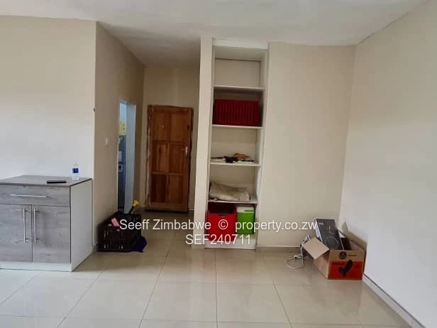 Zimre Park – Twin Pesk Mansions | US$50,000