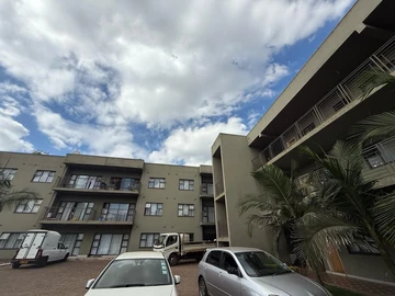 2 Bedroom Garden Flat