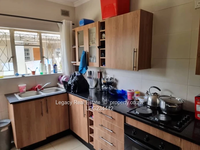 Sunridge – Immaculate 3-Bedroom Home to Let