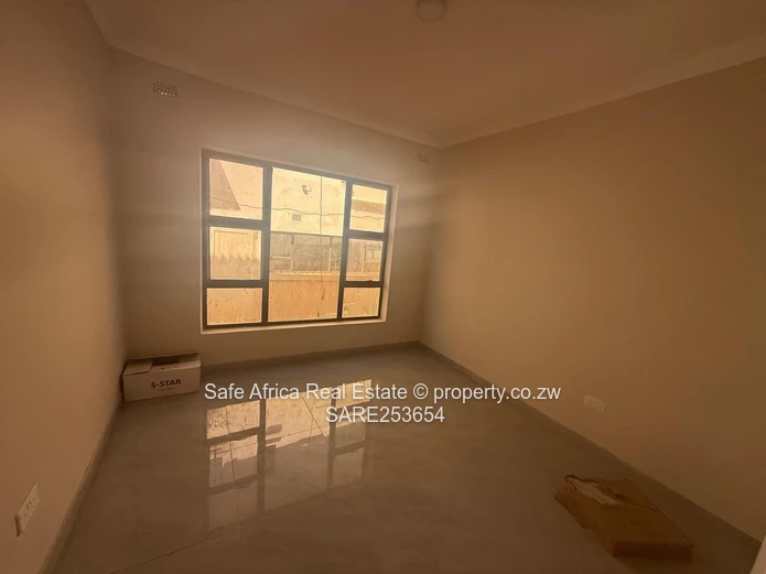 LUXURY 5-BEDROOM VILLA FOR SALE – CARRICK CREAGH   USD 380,000 | 500m² Stand | Title Deed