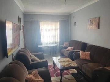 2 Bedroom Garden Flat