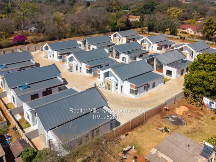 3 Bedroom Cluster Houses for Sale