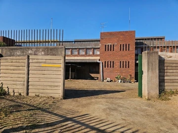 Warehouse & Factory