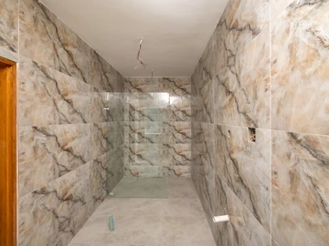 8 Unit Townhouse Complex