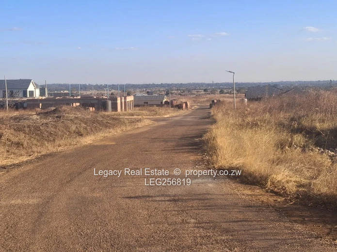 800m² Stand in Nyeredzi Ridge — Elevated Views & Tarred Roads