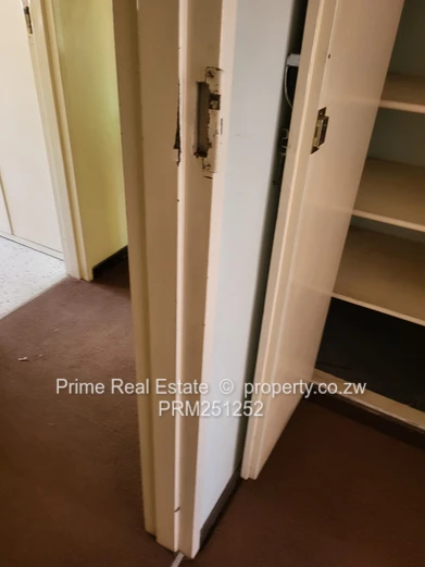 Kensington 5-Bed Walled Home, Garden, Verandah & Garage