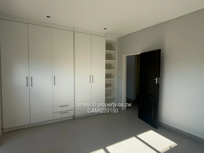 Avondale West 3 bedroom Townhouse 