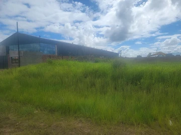 Commercial & Industrial Land