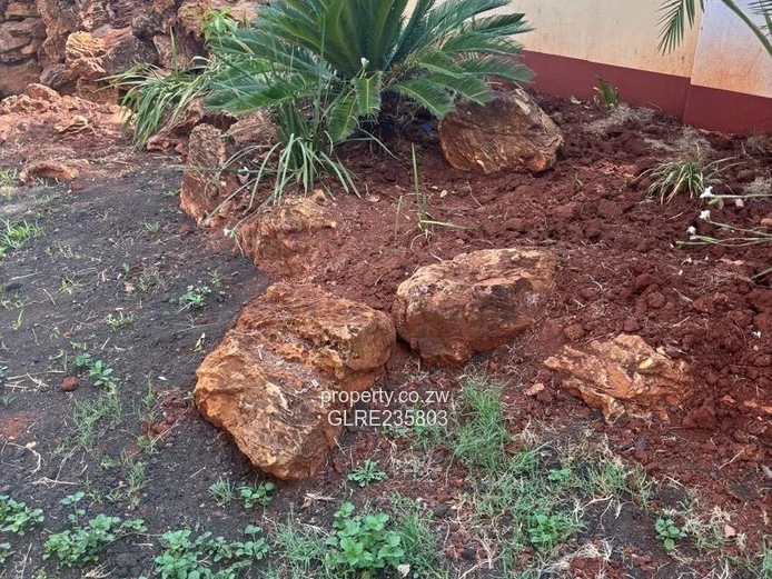 Ambassadorial/Executive House to Let -Greystone Park/Quinington Area 