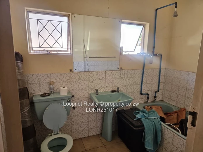 Greystone Park 4-Bedroom Home on 4300 sqm