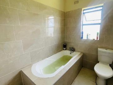 3 Bedroom Garden Flat
