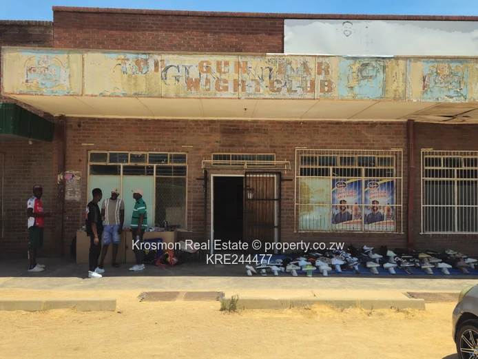 Shop For Sale (Sole Mandate)