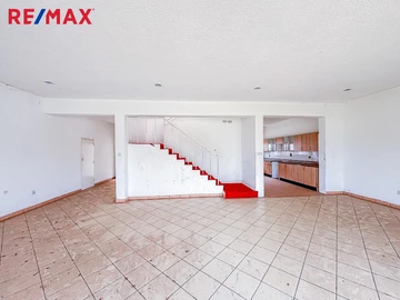 7 Bedroom Townhouse Complex