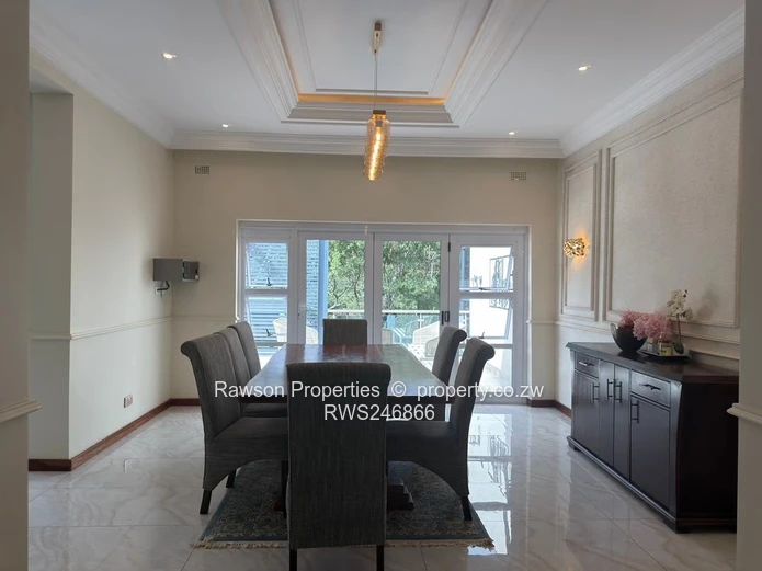 Prestigious Glen Lorne Contemporary Residence