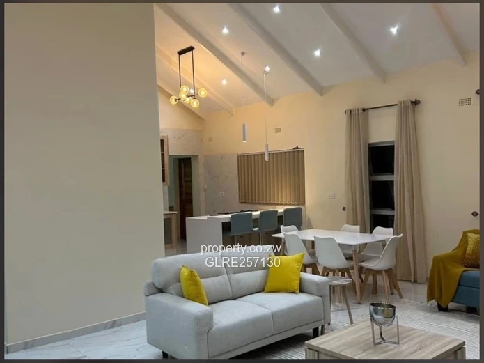 Vaulted Living: Modern 3-Bed Greystone Park with Borehole