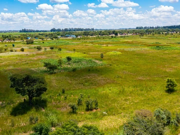 Commercial & Industrial Land