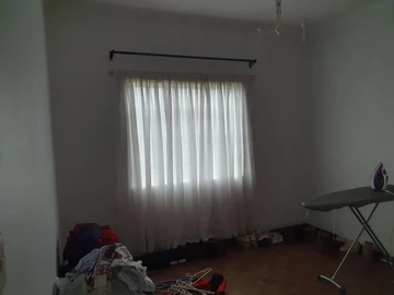 2 Bedroom Flat & Apartment