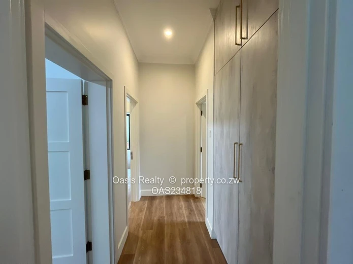 Modern Executive Townhouse - Luxury Living Redefined