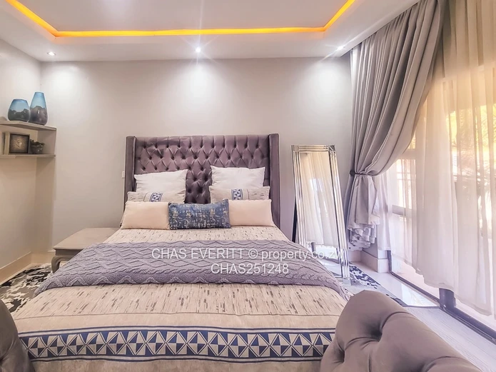 Fully Furnished Double Storey To Let in Brookeview 