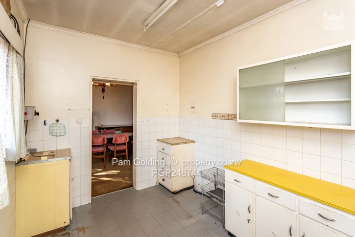 Charming Family Home Cranborne