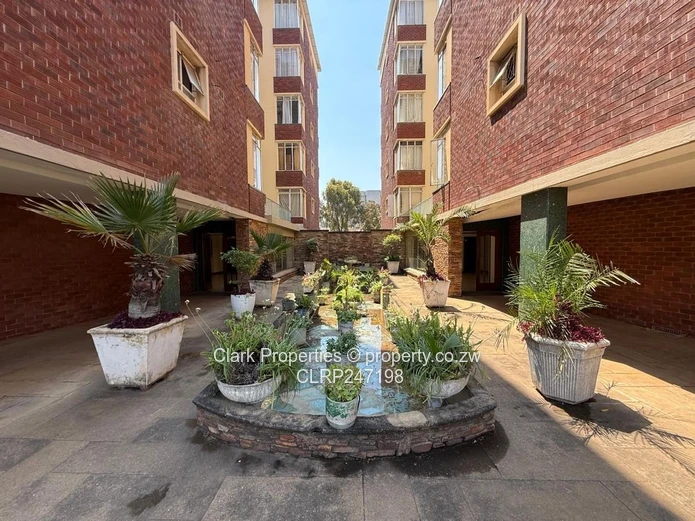 Newly Renovated Flat In Upper Avenues