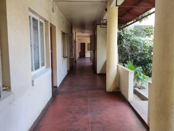 Hotel & Lodge