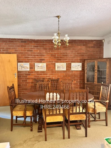 Charming Residence on Orange Grove Drive