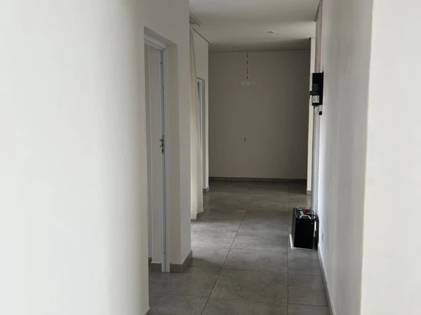 3 Bedroom Flat & Apartment