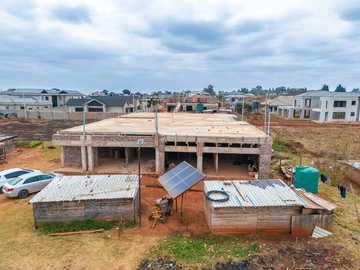 9 Bedroom House