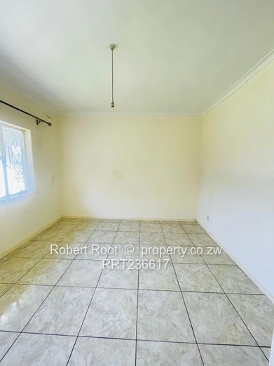 4 bed family home in Greystone Park