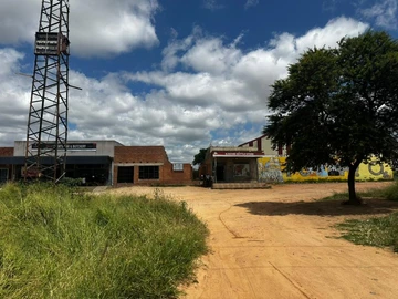 Commercial & Industrial Land