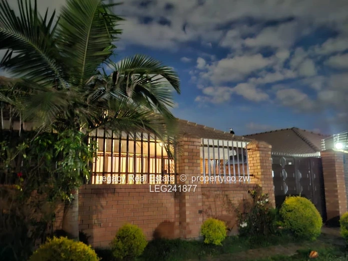 Secure 4-Bedroom Standalone with Solar Backup – Madokero